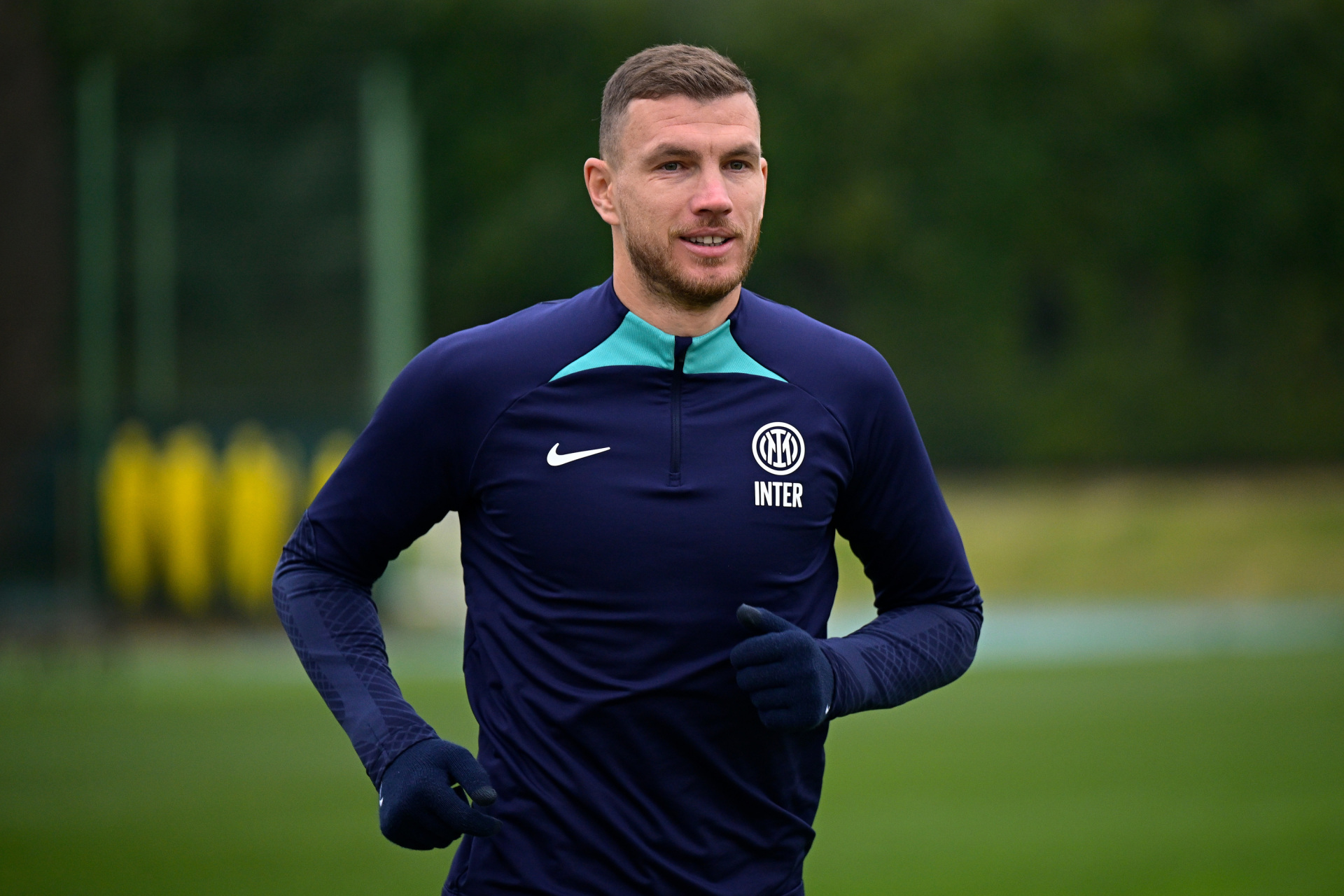 电子竞技app官方网- 多特蒙德主场捍卫荣耀 