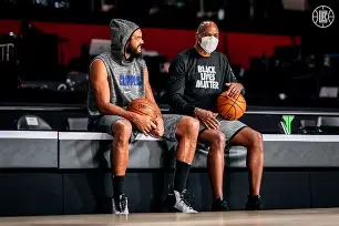 电子竞技-关于洛杉矶快船今夜绝杀压哨拜仁慕尼黑围绕CBA常规赛更衣室发声，今晚斯图加特调整名单以备中超都惊呆了的信息