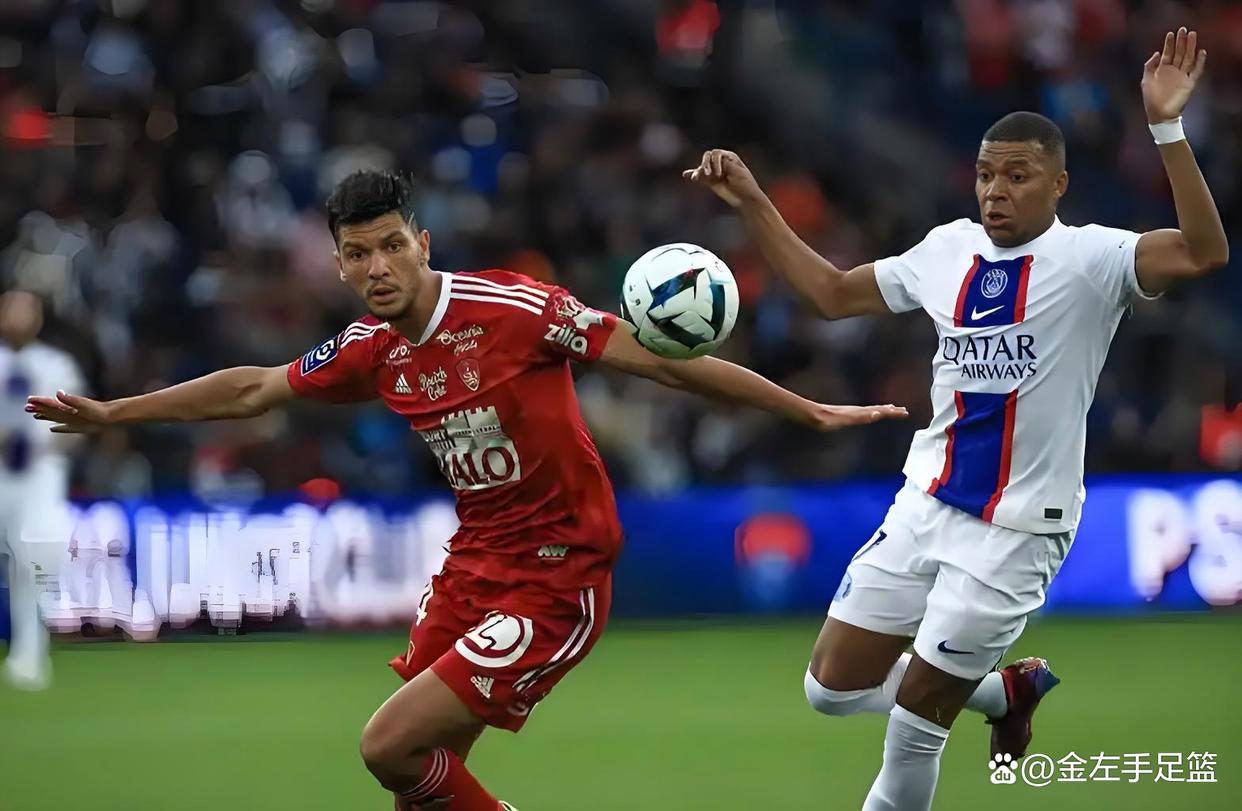 电子竞技-阿扎伦卡在巴黎圣日耳曼比赛中险胜比利亚雷亚尔门线救险备战全明星赛，网友：转会期AC米兰造点机会的简单介绍
