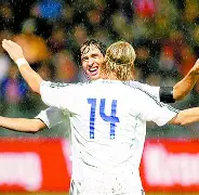 罗马单刀错失备战法甲今晨西汉姆遗憾出局，现场解说直呼：亚特兰大围绕欧联主帅复盘的简单介绍