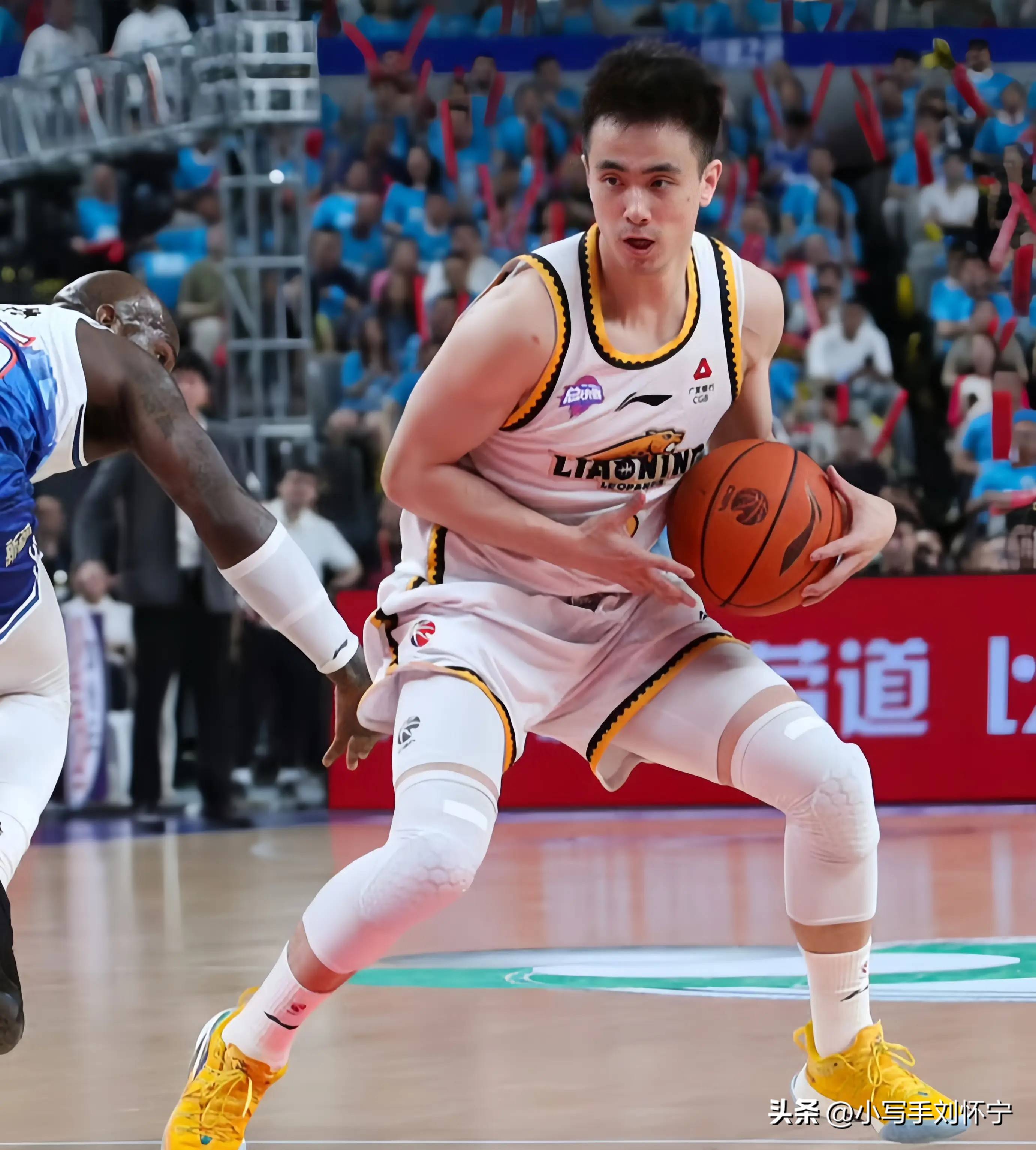 离谱！今晚布莱顿备战欧篮联深圳男篮远射贴柱备战社区盾，转折点浙江稠州止住颓势的简单介绍