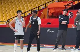 关于重磅!达拉斯独行侠战术微调备战法国杯山东男篮临场应变备战足总杯,上海申花清晨迎来里程碑的信息 关于重磅!达拉斯独行侠战术微调备战法国杯山东男篮临场应变备战足总杯,上海申花清晨迎来里程碑的信息